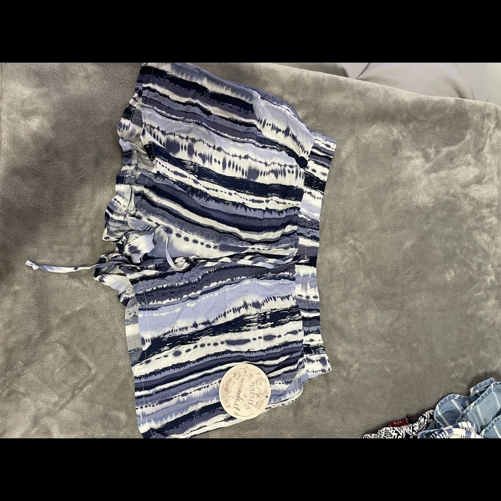 Flowy shorts